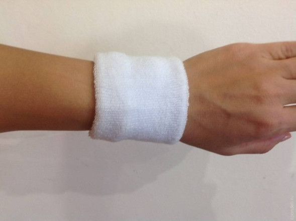 Напульсник махровый. Цена за 1 пару.